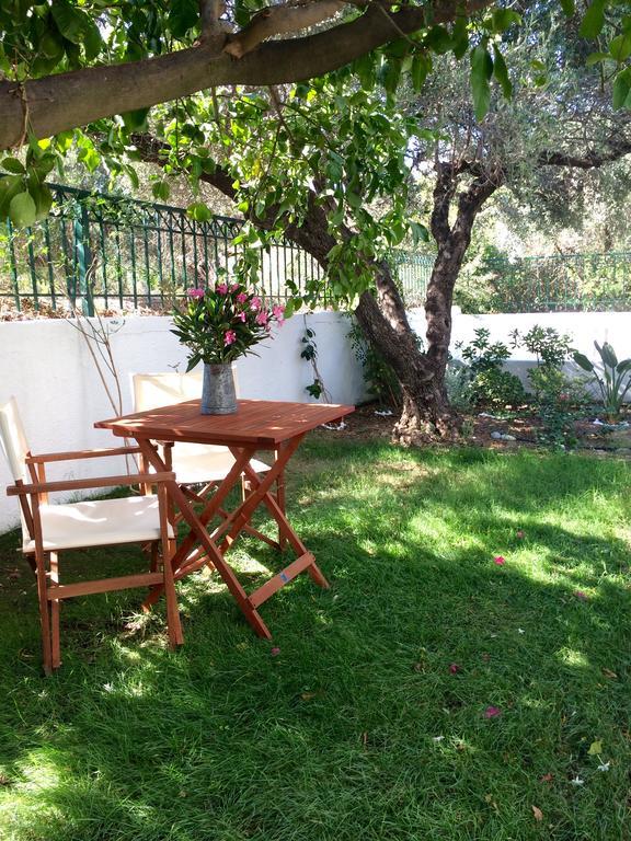 Villa Regina à Kalo Chorio  Extérieur photo